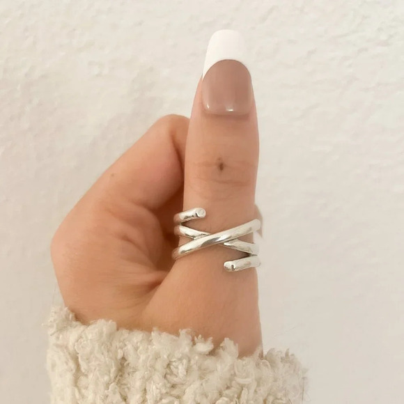 925 Sterling Silver Criss Cross Ring Chunky Ring Geometric Ring Twist Ring - Picture 8 of 9